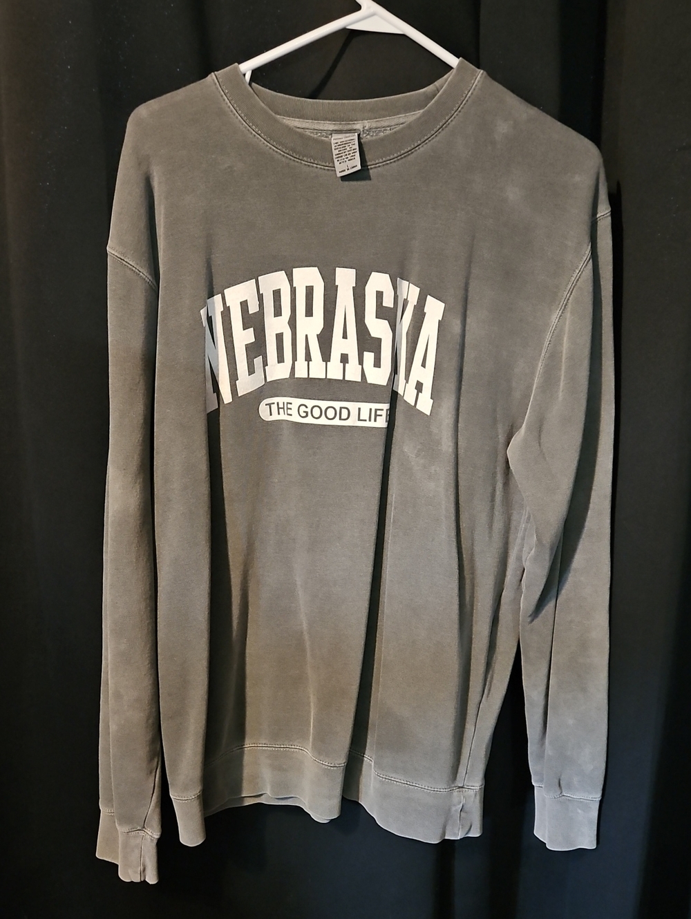 Nebraska 'The Good Life' Women's Long-Sleeve Crewneck Sweater - Gray